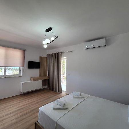 Sunlight Apartments Gjordeni クサミル エクステリア 写真