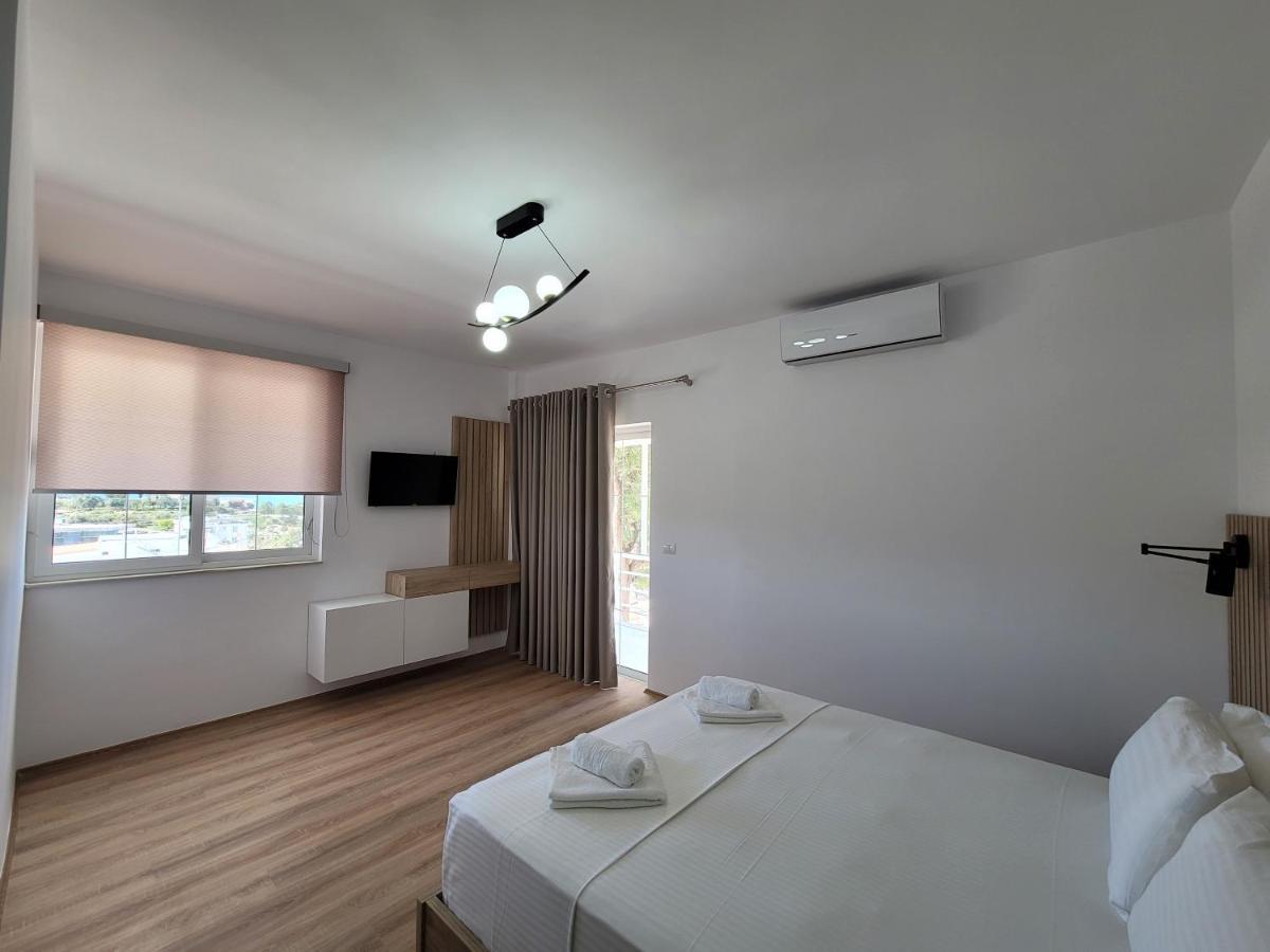 Sunlight Apartments Gjordeni クサミル エクステリア 写真