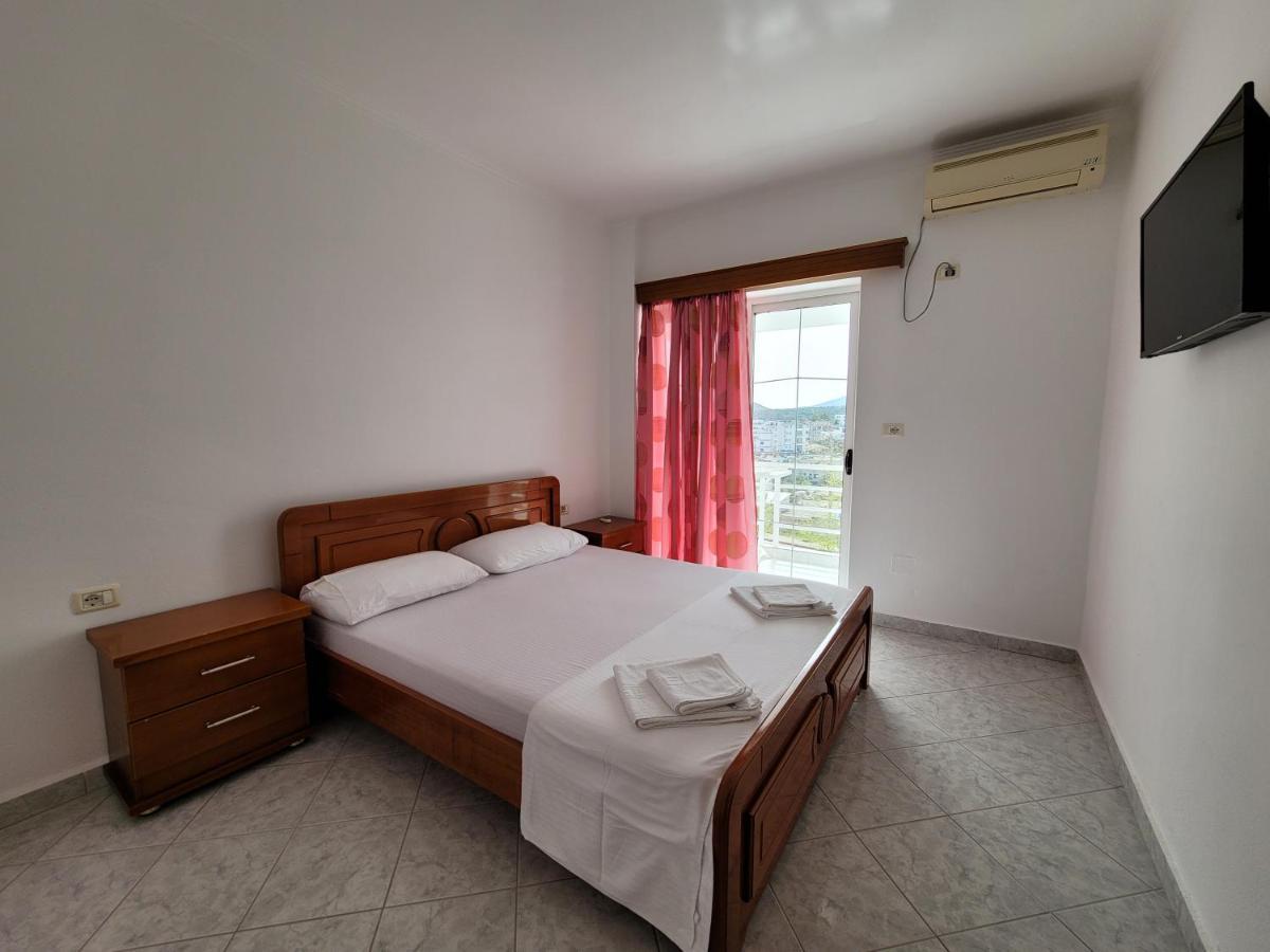 Sunlight Apartments Gjordeni クサミル エクステリア 写真