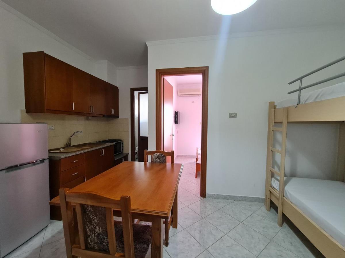 Sunlight Apartments Gjordeni クサミル エクステリア 写真