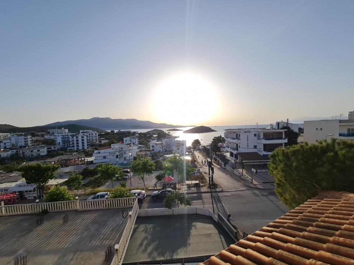 Sunlight Apartments Gjordeni クサミル エクステリア 写真